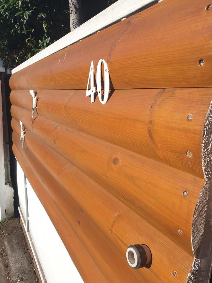 Apartamento Couleurs Des Iles Le Tampon Exterior foto